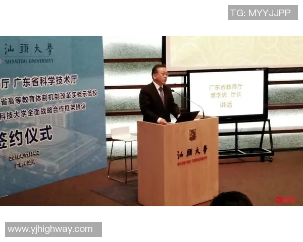 张军专访揭秘英雄联盟成功背后的战略与创新之路 张军专访揭秘英雄联盟成功背后的战略与创新之路