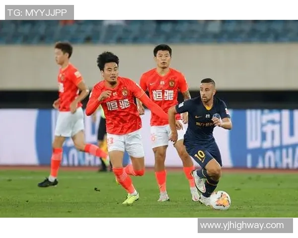 广州足球队以63分领跑世锦赛积分榜展现强大实力